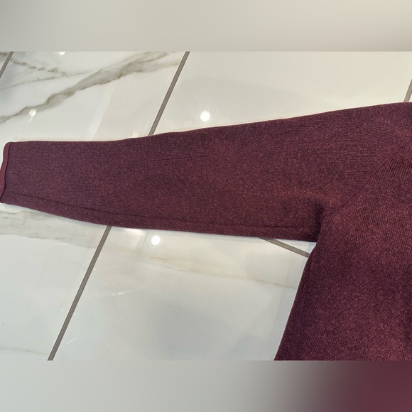 Patagonia Maroon Quarter-Zip Fleece Sweater - Picture 4 of 9